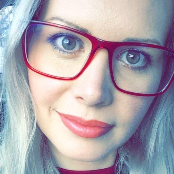 Meet your Posher, Jezka - Picture 1 of 1